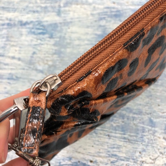 Faux patent leather leopard print zip wristlet - Picture 4 of 8